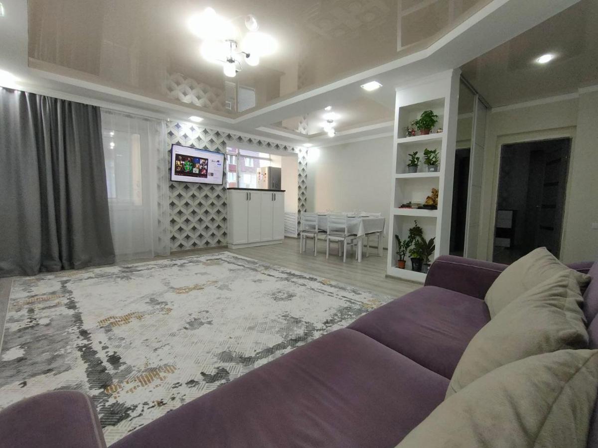 Отличная Двухкомнатная Квартира-Студия 70Кв Uralsk Zewnętrze zdjęcie